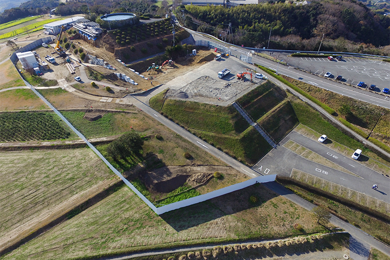 着工前　開工第４号　県立公園あわじ花さじき(仮称)整備に係る安全対策及び敷地造成等用地　敷地造成・整備工事