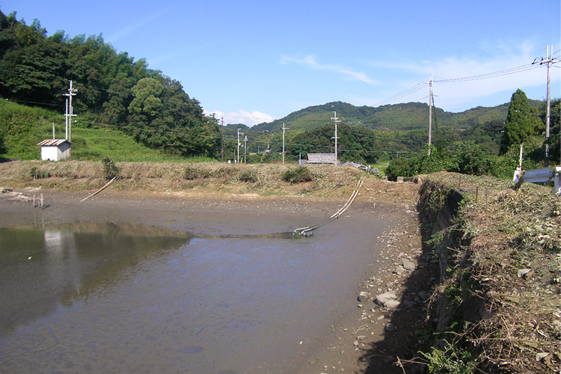 着工前　県ため池第6093-9-019号　皿池・鴨郡新池改修工事[ため池]